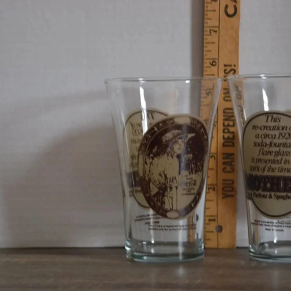 Pair of Vtg Coca Cola  Glasses - Picture 5 of 6